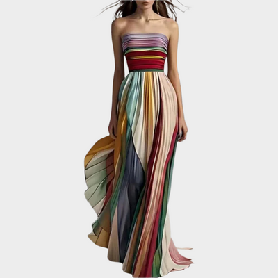 Maxi Strapless Dress with Pleated Movement and Impressive Design