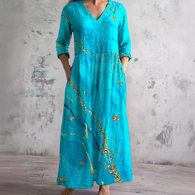 Aurora | Dress with V-Neck and Floral Pattern