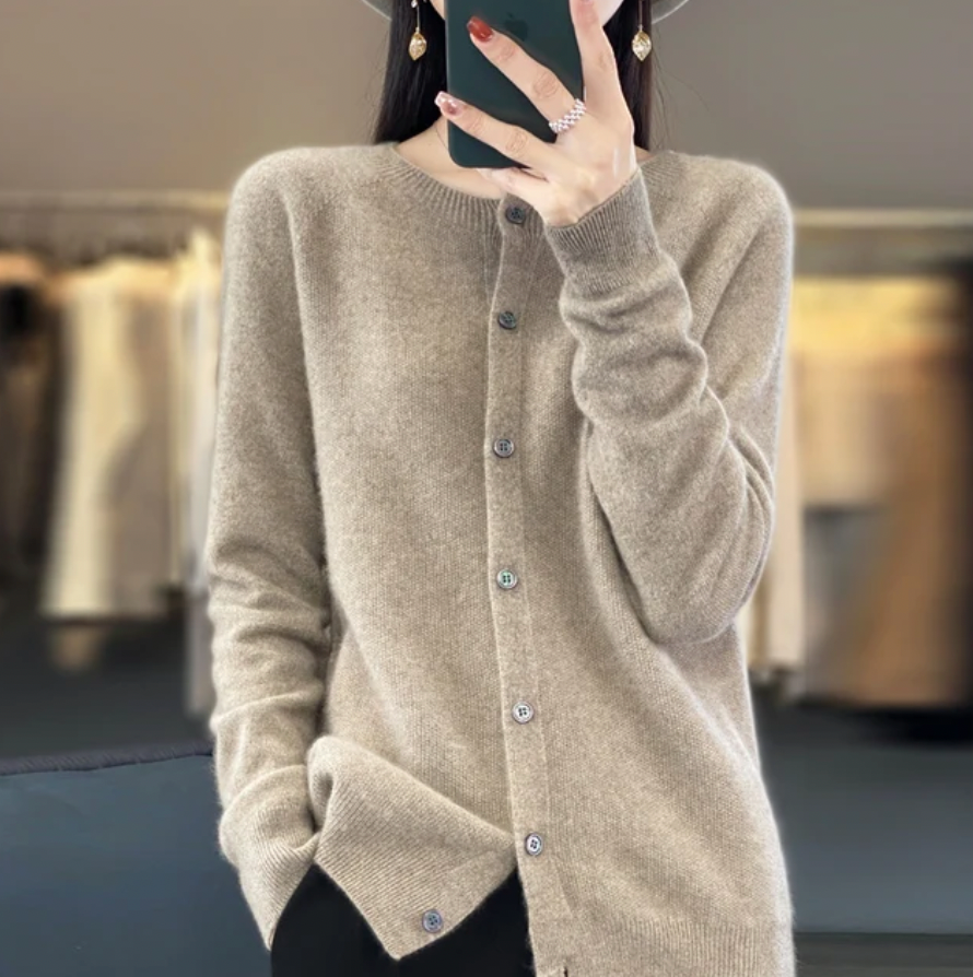 Annika™ | Woolen Cardigan