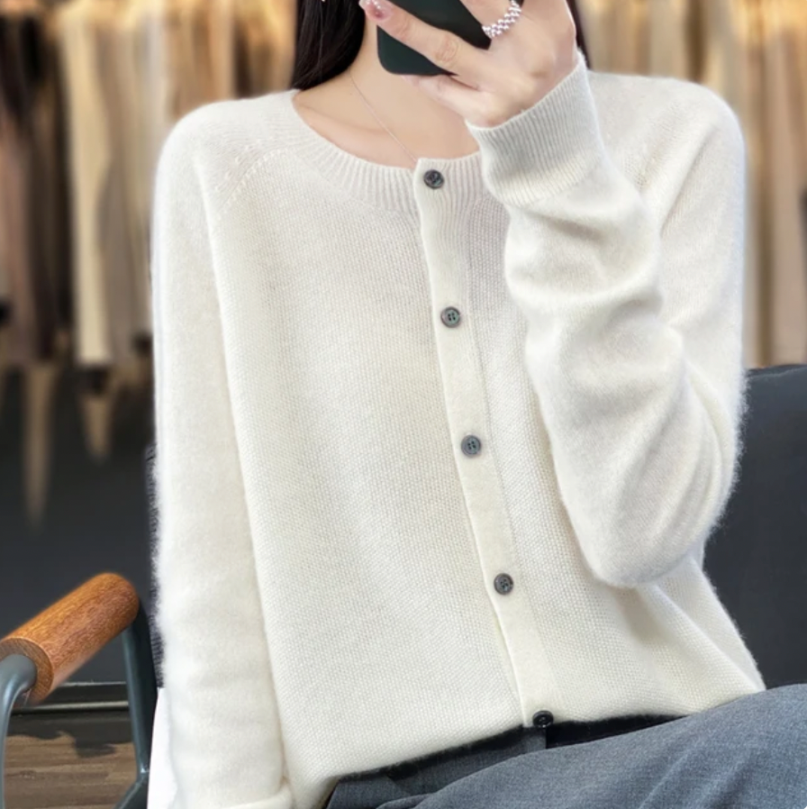Annika™ | Woolen Cardigan