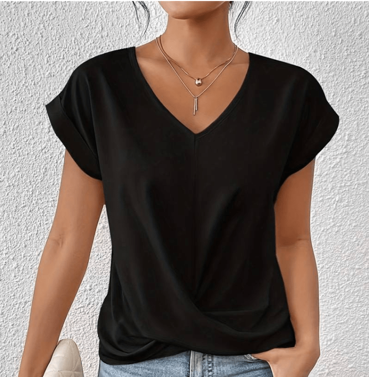 Ella | Tummy tucking V-neck top