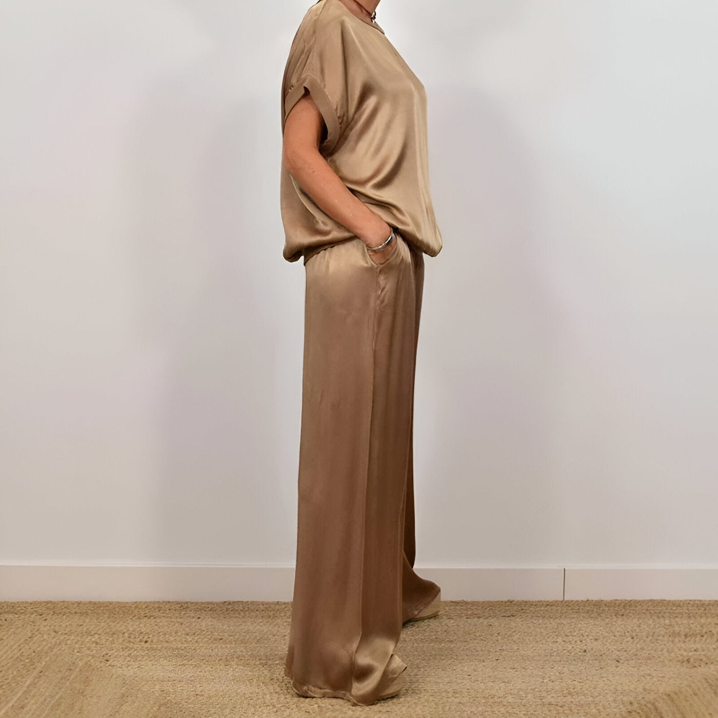 ANNA | ELEGANT TWO-PIECE SET